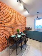 Lumina modern 3-rooms family apart