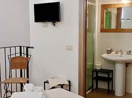 Sardinian Gallery Fonte