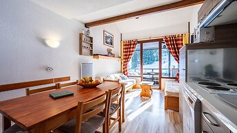 Apartment in Morillon Near Ski Slopes