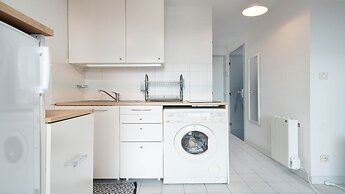 Cozy Beachside Apartment in Agde