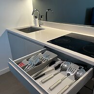 Stylish Modern Apartment in St Albans City