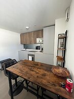 Stylish Modern Apartment in St Albans City