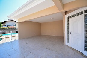 Casa com Piscina Morro das Pedras