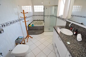 Casa com Piscina Morro das Pedras