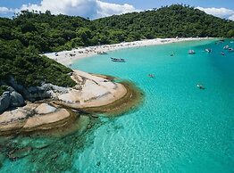 Casa com Piscina Morro das Pedras