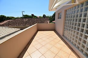 Casa com Piscina Morro das Pedras