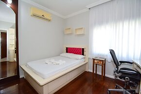 Casa com Piscina Morro das Pedras