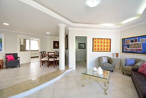 Casa com Piscina Morro das Pedras