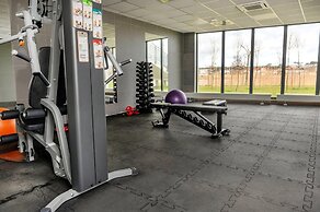 Comfortable Apartment, Sauna and Indoor Pool