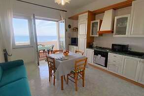 Porto Torres Apartment With Terrace