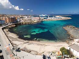 Porto Torres Apartment With Terrace