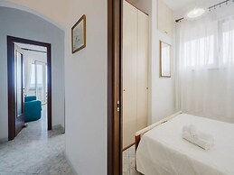 Porto Torres Apartment With Terrace