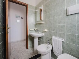 Porto Torres Apartment With Terrace