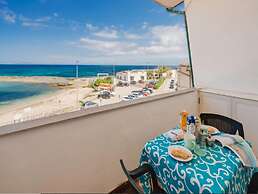 Porto Torres Apartment With Terrace