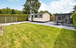 Lovely Chalet With Spacious Garden