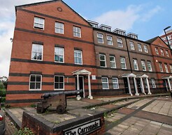 Southampton City View Apartment