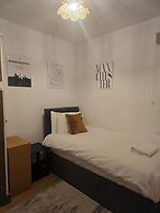 Southampton City View Apartment