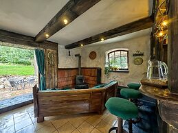 The Oak Lodge