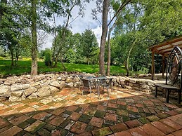 The Oak Lodge