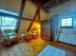 The Oak Lodge