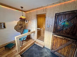 The Oak Lodge