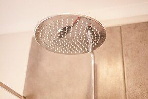 StayAU Gorgeous 5BR BBQ Home Geelong