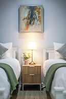 StayAU Gorgeous 5BR BBQ Home Geelong