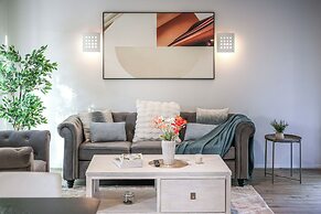 StayAU Gorgeous 5BR BBQ Home Geelong