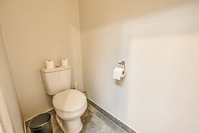 StayAU Gorgeous 5BR BBQ Home Geelong