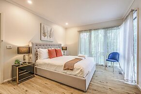 StayAU Gorgeous 5BR BBQ Home Geelong
