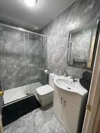 Windsor Blissful Retreat