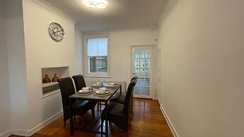 Windsor Blissful Retreat
