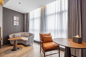 UrCove by HYATT Wuhan Jiefang Riverside