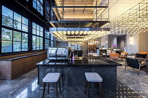 UrCove by HYATT Wuhan Jiefang Riverside