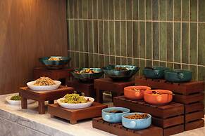 UrCove by HYATT Wuhan Jiefang Riverside