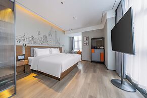 UrCove by HYATT Wuhan Jiefang Riverside