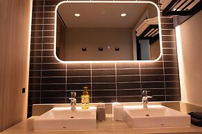 Premium Apart MONday GINZA EAST