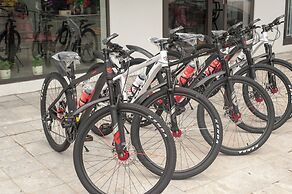 Ma Pi Leng Horizon Hostel - Tour Motobike rental