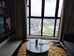 Trion KL Residence by Sleepy Owl Suites