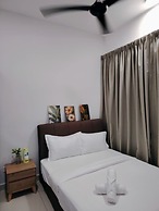 Trion KL Residence by Sleepy Owl Suites