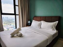 Trion KL Residence by Sleepy Owl Suites