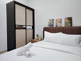 Trion KL Residence by Sleepy Owl Suites