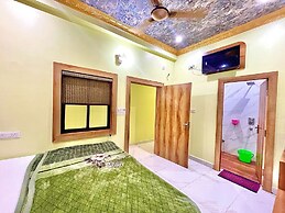 shree Ghanshyam palace