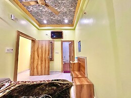 shree Ghanshyam palace