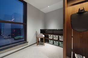 UrCove Xi'an Hi-Tech CROSS Wanxianghui