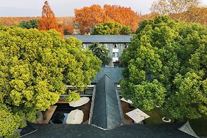 UrCove by Hyatt Nanjing Zhongshan Mt.
