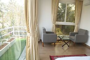 Hotel Geetanjali International Annex