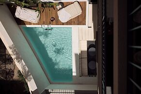 Kuka Luxury Living Athens