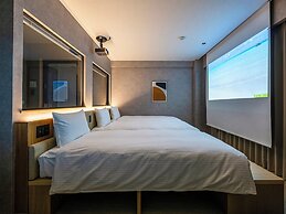 LACER OKINAWA NAHA TOMARIPORT