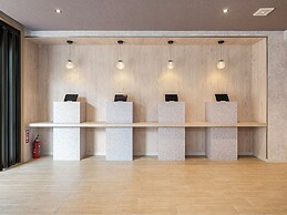 LACER OKINAWA NAHA TOMARIPORT